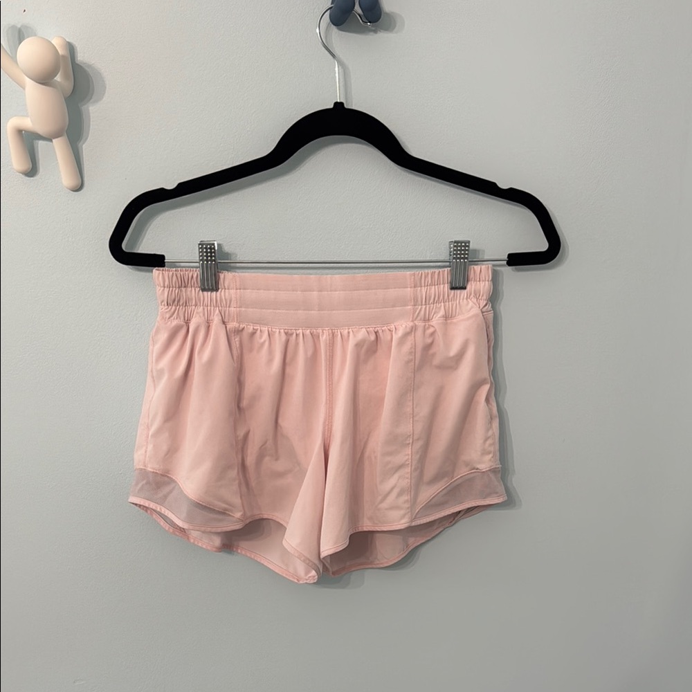 Lululemon Hotty Hot Shorts | Strawberry Milkshake| Low Rise | 4 inches